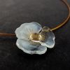 Bijou en verre - Pendentif "Fleur blanche" - Mari&Femme