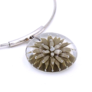 Pendentif en verre "Implosion Florale" - beige - Floriane Lataille