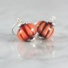 Boucles d'oreilles en verre "Zebra" bordeau - Floriane Lataille